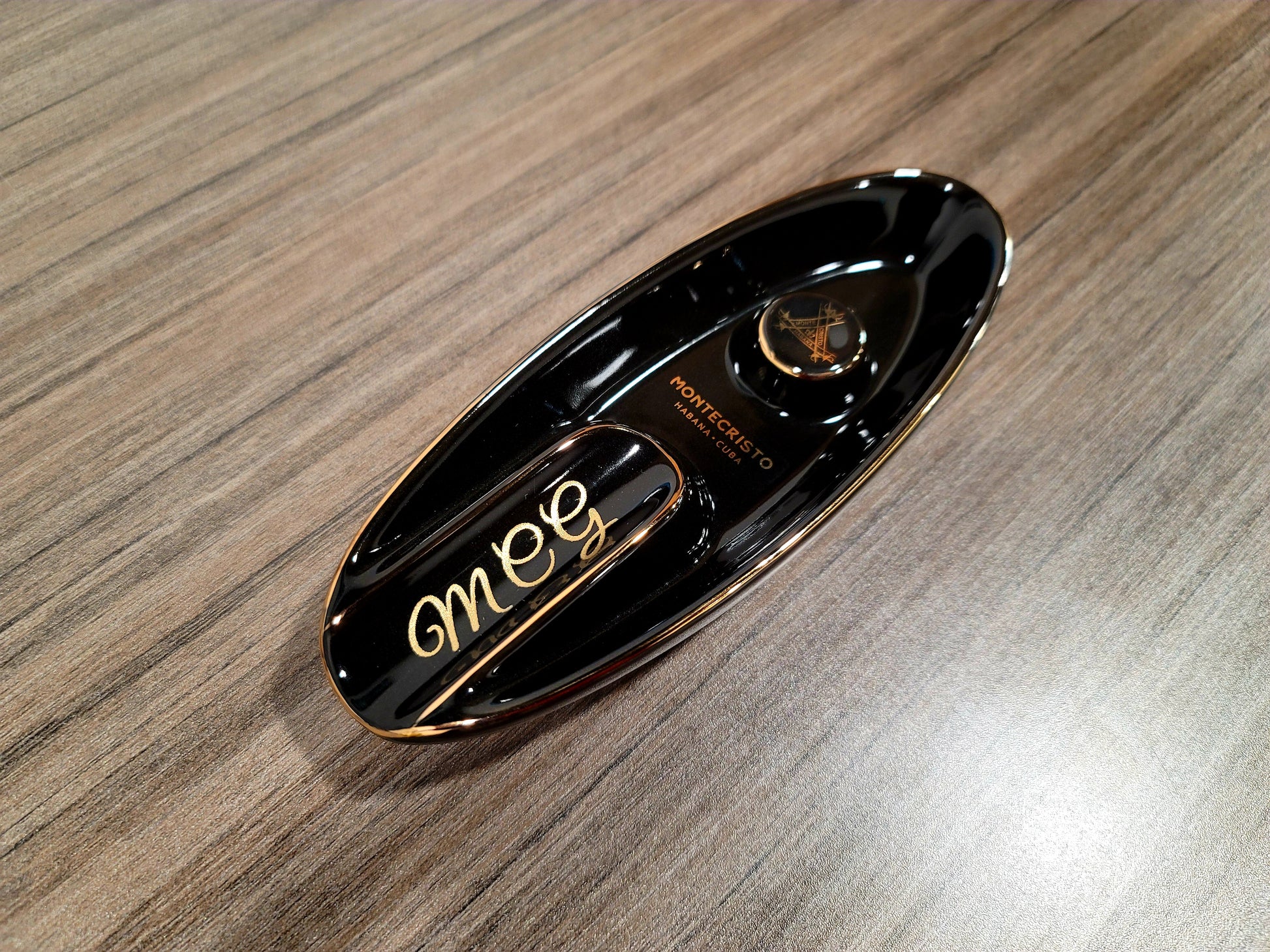 Black or Brown Montecristo Single Cigar Ashtray - SIKARX