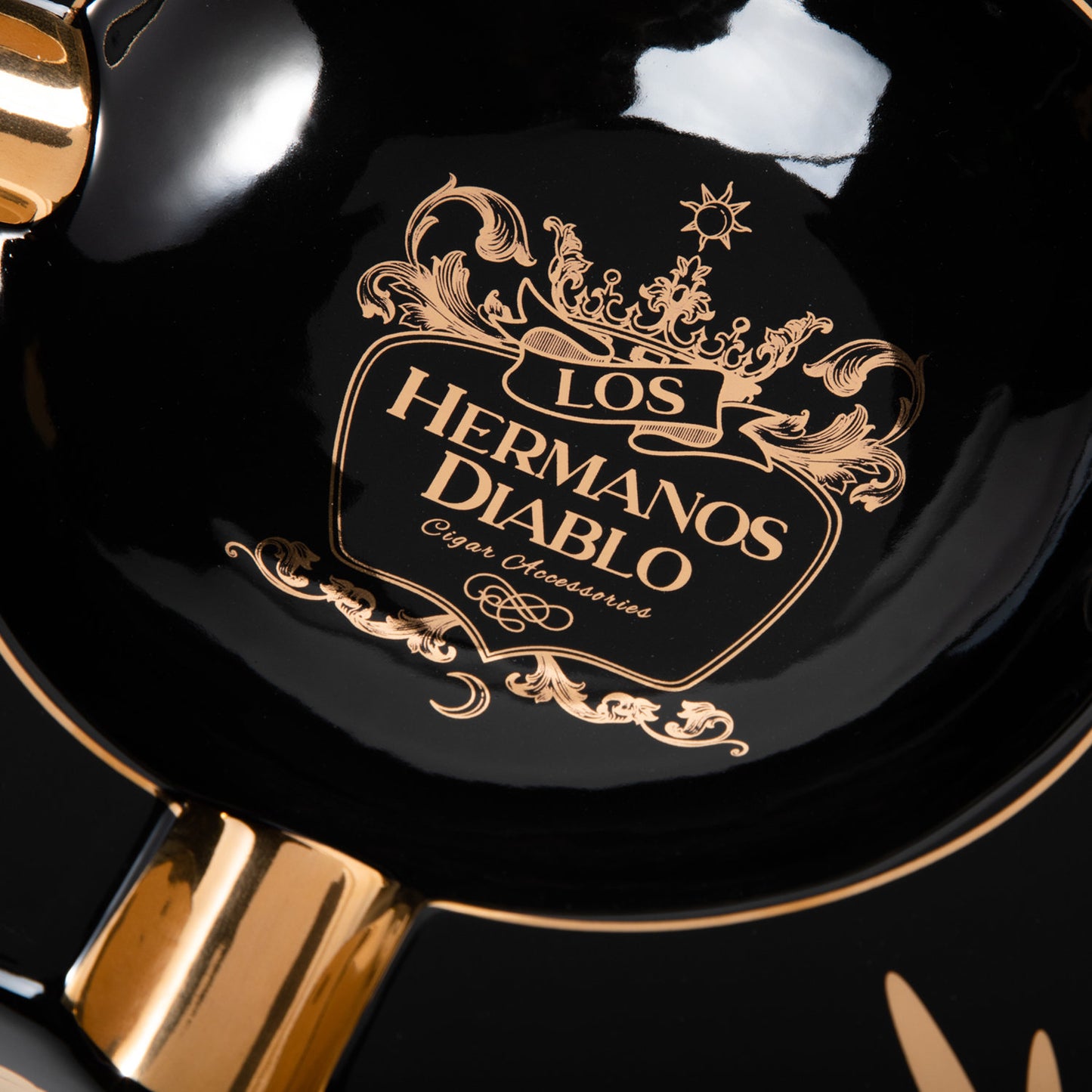 Cigar Ashtray Gold & Black 4 Cigar Rest - SIKARX